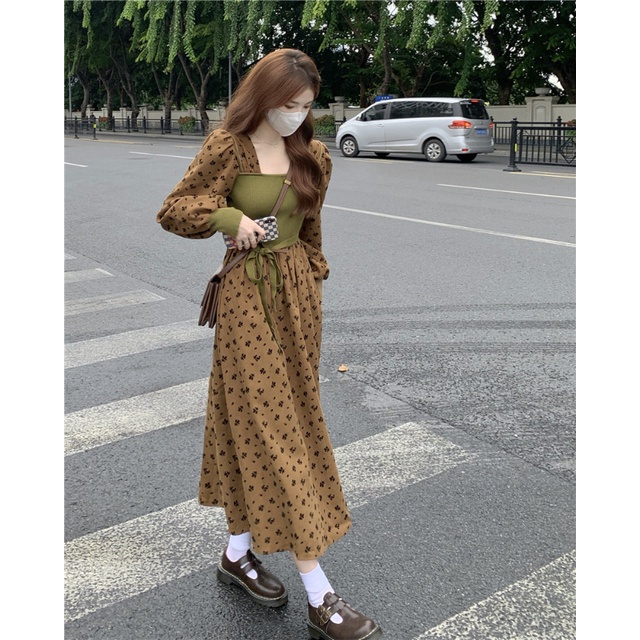 Đầm Midi Cổ Vuông Tay Dài In Họa Tiết Hoa Phong Cách Cổ Điển Thời Trang Xuân Thu Cho Nữ