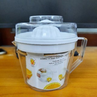 Vắt cam nhựa - Dụng cụ vắt cam trong suốt có lưới lọc, nắp đậy kèm ca đong định mức