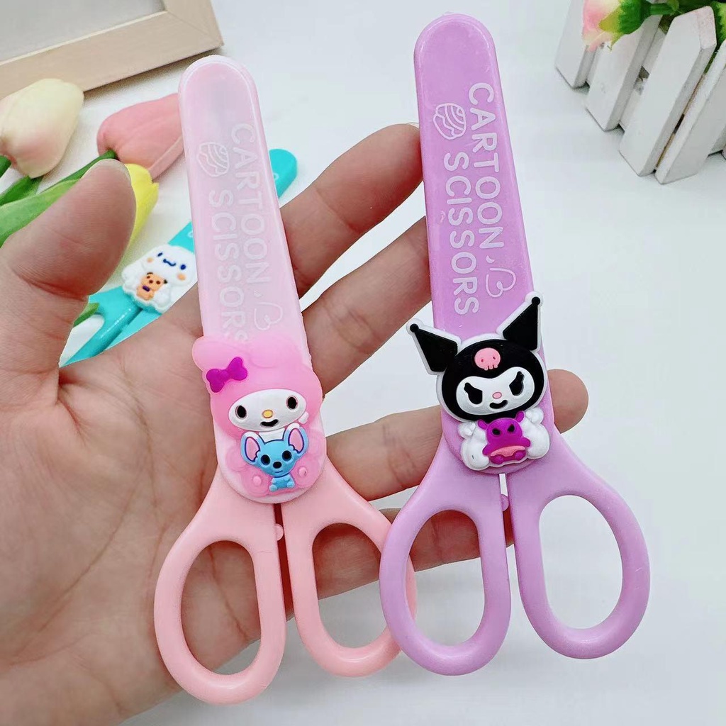 Sanrio Kéo Cắt Giấy Thủ Công Bằng Silicon Họa Tiết Hoạt Hình kuromi melody xiaobai Dễ Thương Cho Bé diy