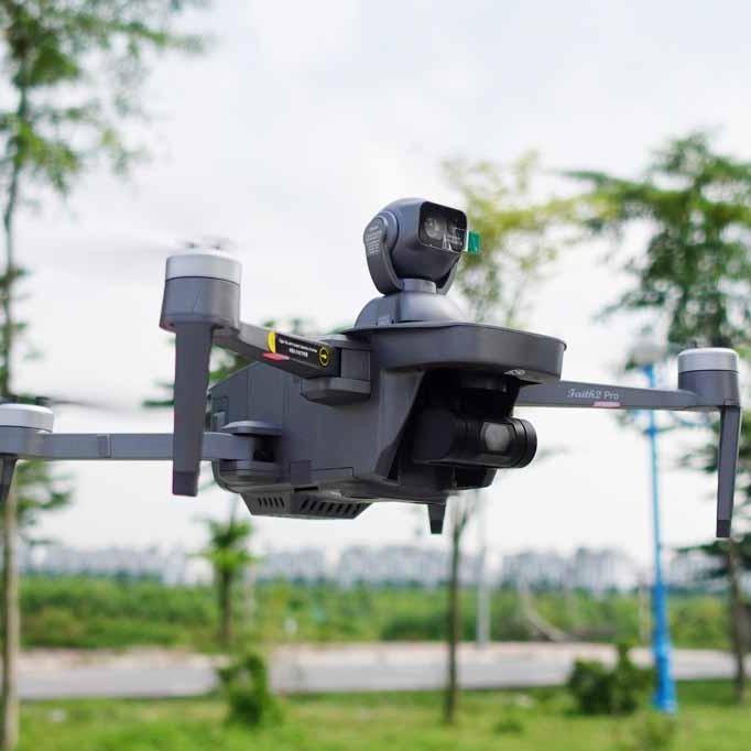 Flycam Faith 2 Pro 4K  Gimbal 3 trục Bay Xa 6000M