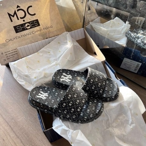 Dép MLB - DIA MONOGRAM - ĐEN - CODE: 3ALPCDM33