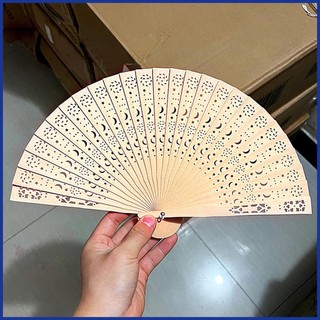 Quạt gấp cầm tay bằng gỗ phong cách trung hoa