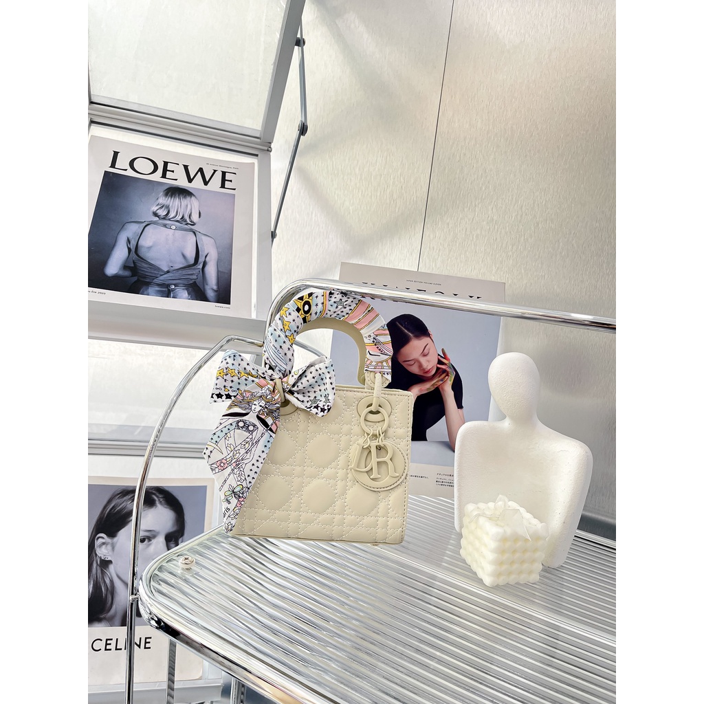 TÚI KÈM KHĂN SIZE 17cm x 15cm - TX827260