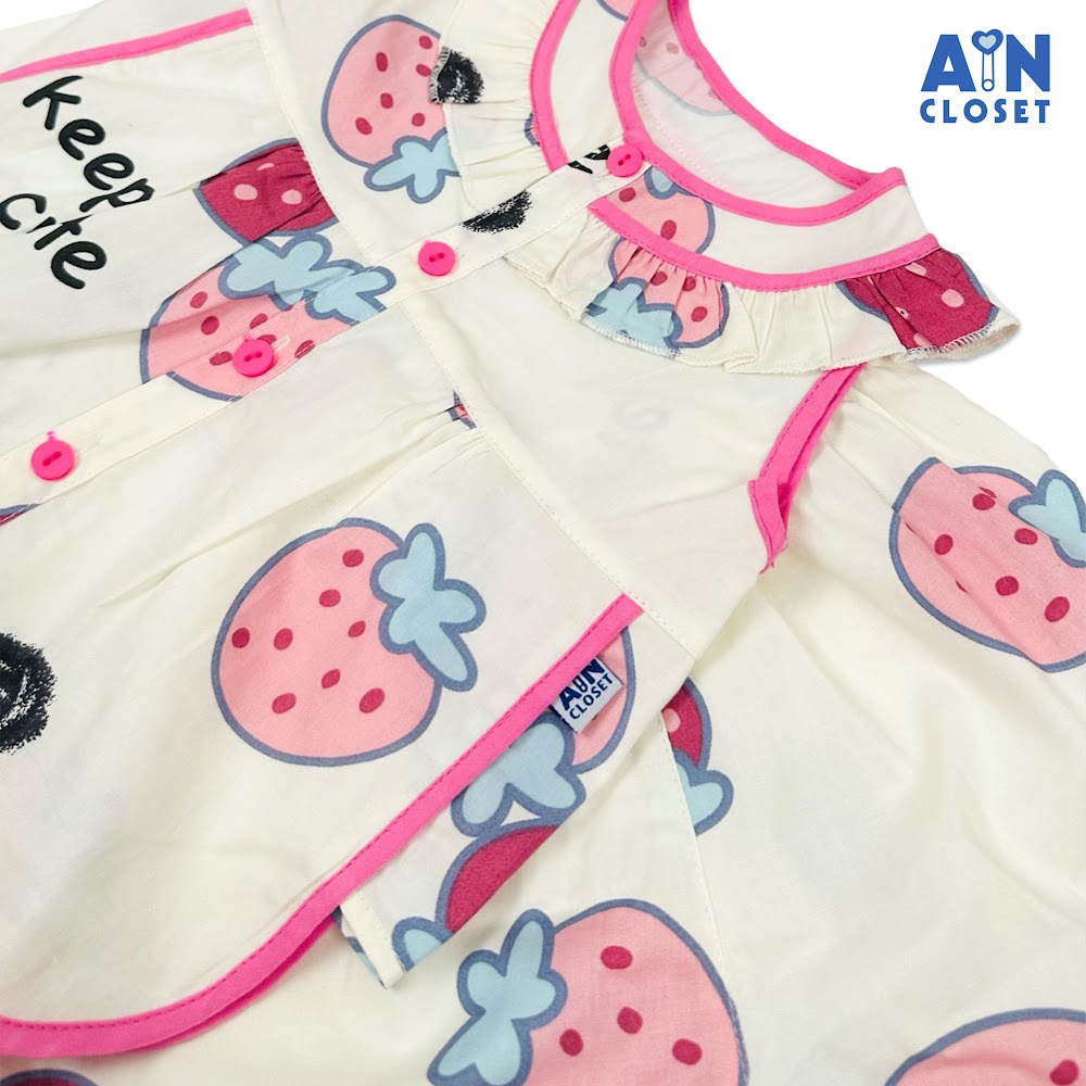 Bộ quần áo Ngắn bé gái họa tiết Dâu Keep Cute hồng cotton - AICDBGS2LXFD - AIN Closet