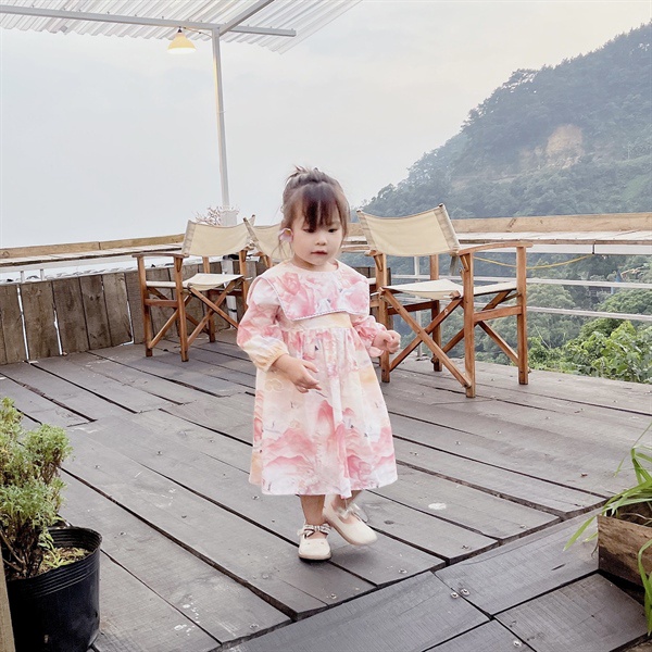 VÁY DÀI TAY 2230 BÉ GÁI ĐIỆU