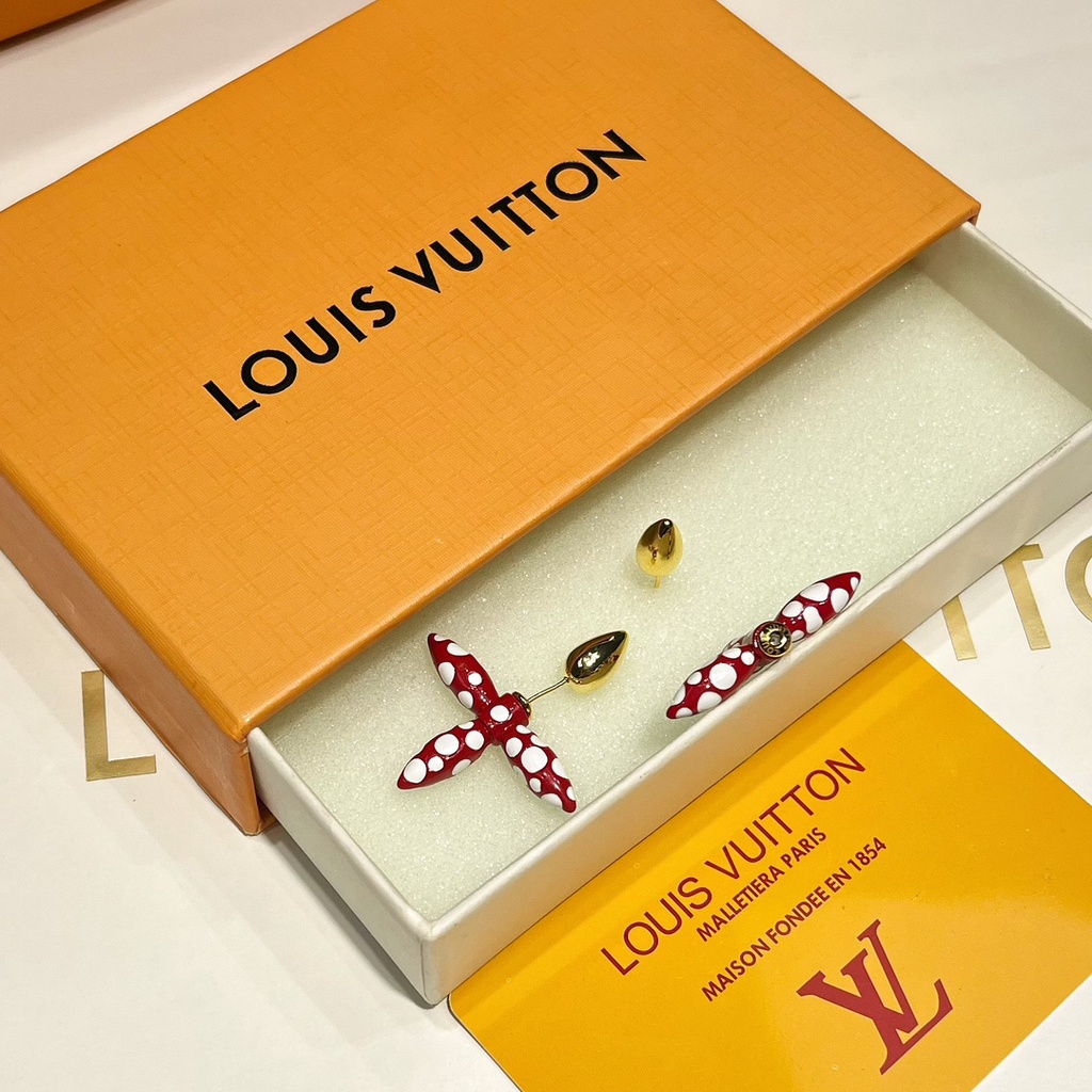 Bông Tai lv Bằng Thép Titan In Chữ Thời Trang Cho Nữ