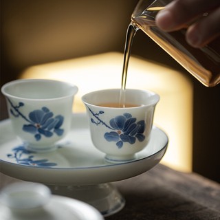 Bộ tách uống trà bằng sứ màu trắng xanh vẽ tay phong cách nhật bản