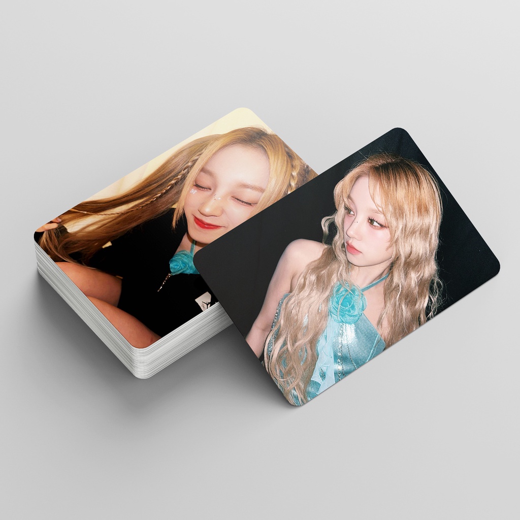 GIDLE YUQI HEAT Photocard I-DLE Lomo Card Postcard