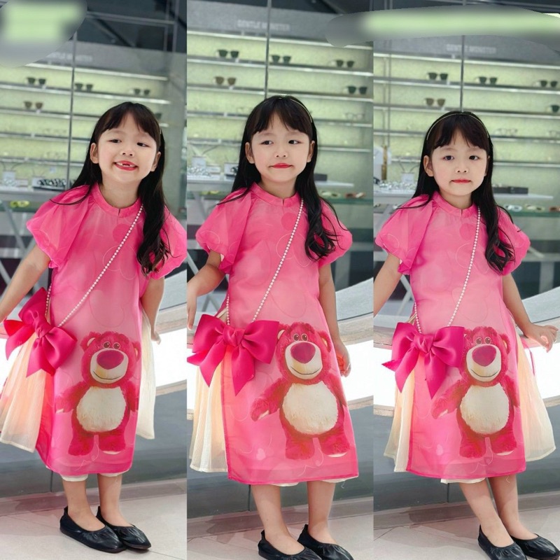 Áo dài cách tân bé gái, áo dài Tết gấu dâu kèm dây ngọc nơ cho bé gái