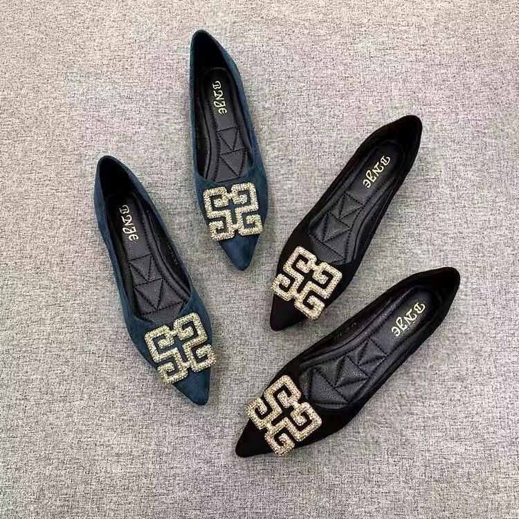 Giày Búp Bê Mũi Nhọn Đính Đá Sang Trọng Hợp Thời Trang Cho Bạn Gái