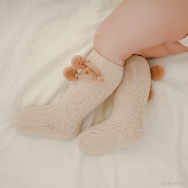 Đôi Vớ Giữ Ấm Mềm Mại Co Giãn Tốt Thoáng Khí Thân Thiện Với Da Em Bé