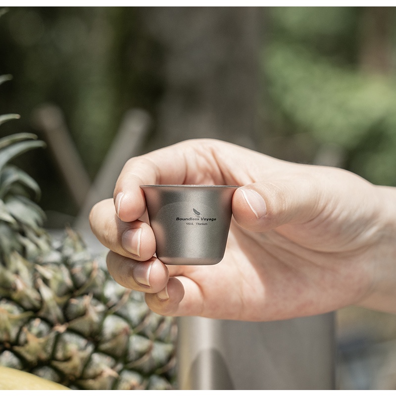 Bình Đựng Rượu Du Lịch 200ml Bằng Titan Kèm Phễu