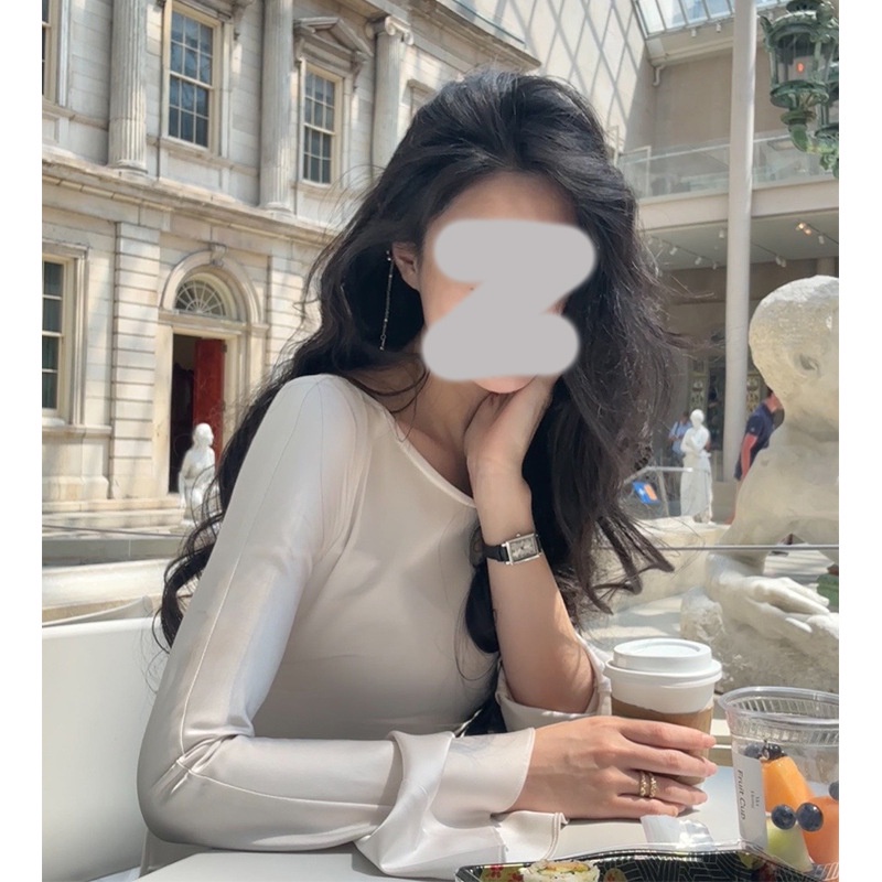 One Đầm Đuôi Cá Tay Dài Cổ Chữ V Vải satin Thời Trang Mùa Thu 2023