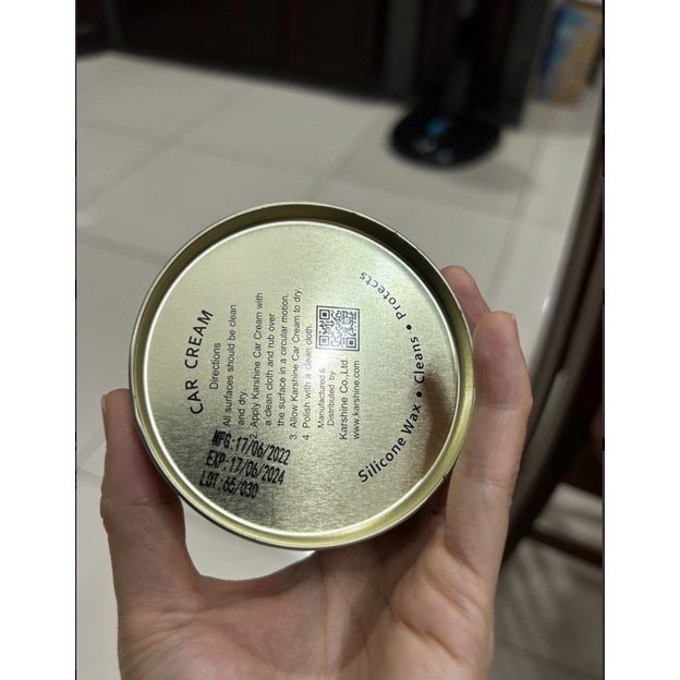 Cana Karshine đánh bóng sơn