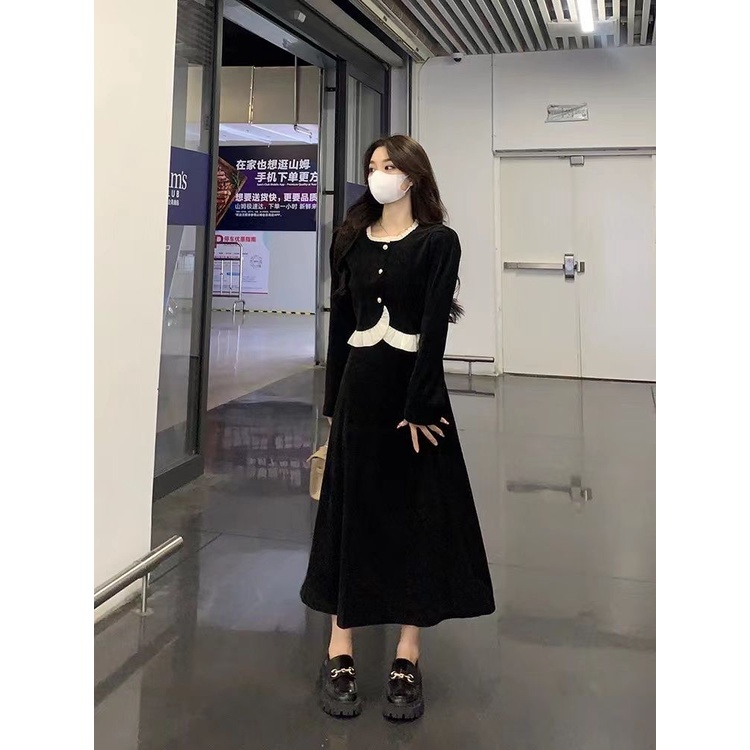 Bộ Áo Nhung Cao Cấp Tay Dài Phối Bèo + Chân Váy Thời Trang Thu Đông 2022