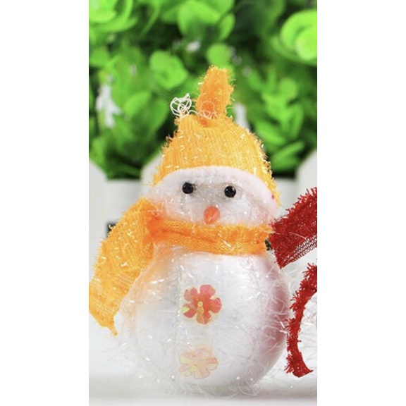 Người tuyết xốp choàng khăn trang trí noel, người tuyết tạo không khí giáng sinh