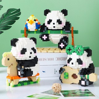Mini Craty size raccoon display assembly model toy