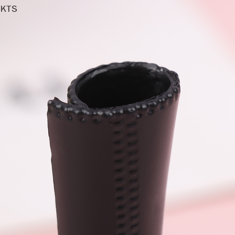 Kts Set 5 Đôi Giày Màu Trắng Đen Cho Búp Bê 30cm Tỉ Lệ 1 / 6