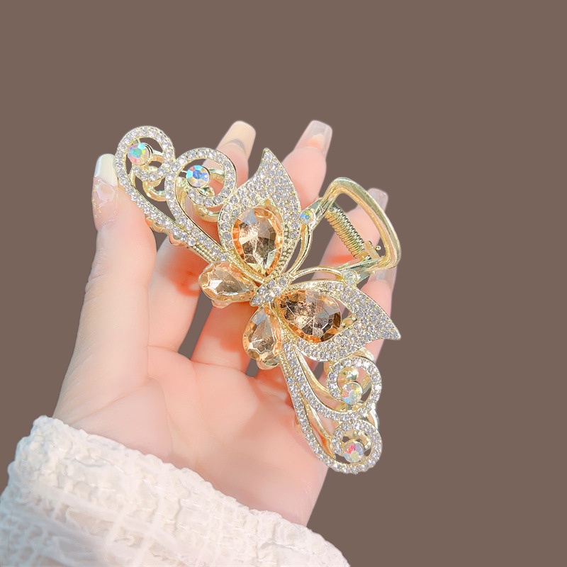 Kẹp Tóc Hình Bướm Pha Lê Màu Cầu Vồng Cao Cấp Phong Cách Nhật Hàn Sang Trọng