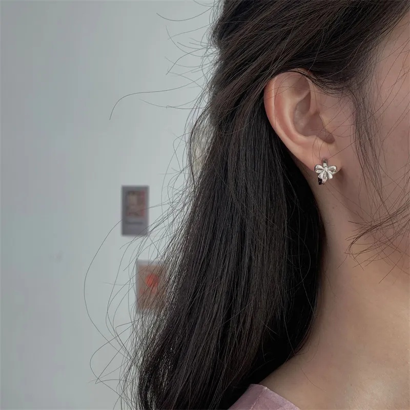 Y2k Bông Tai Đinh Tán Hình Nơ Bằng Kim Loại Sang Trọng Phong Cách Hàn Quốc Ngọt Ngào Cho Nữ