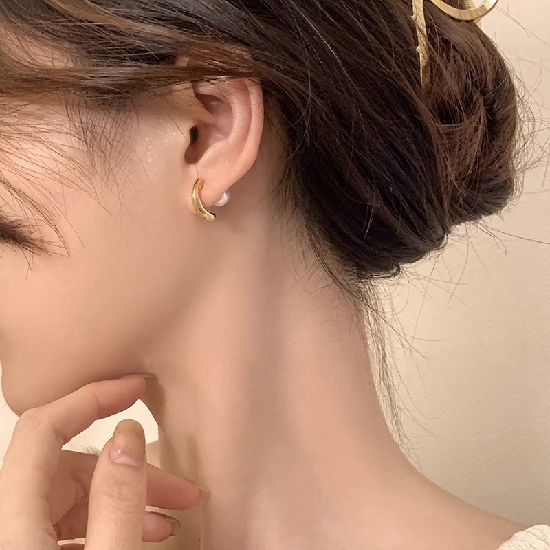 Khuyên Tai Đính Ngọc Trai Sang Trọng Cho Nữ 2023