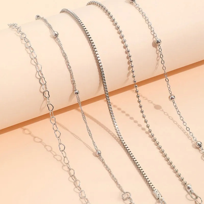 Set 5 Vòng Tay Nhiều Lớp Mặt Hình Trái Tim Màu Vàng / Bạc Thanh Lịch Cho Nữ