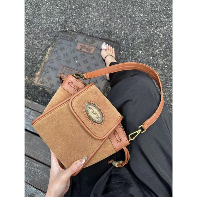 Túi Đeo Chéo Một Bên Vai Mùa Thu Và Mùa Đông Phong Cách Mới 2023