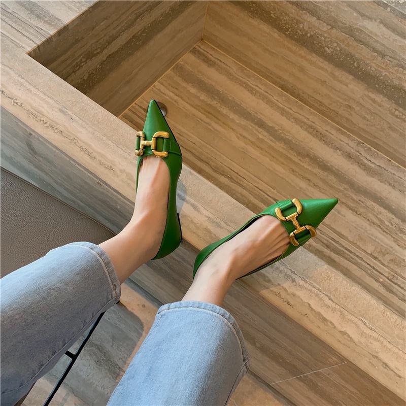 Giày Búp Bê Đế Mềm Mũi Nhọn Phối Khóa Kim Loại Thời Trang Mùa Thu 2023 Cho Nữ