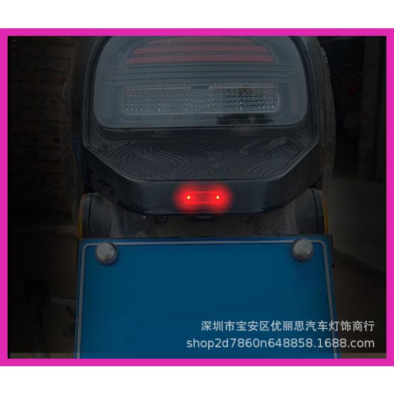 Nhấp Nháy Đèn led Cảnh Báo Sử Dụng Năng Lượng Mặt Trời Chống Thấm Nước Đa Năng Trang Trí Xe Tải