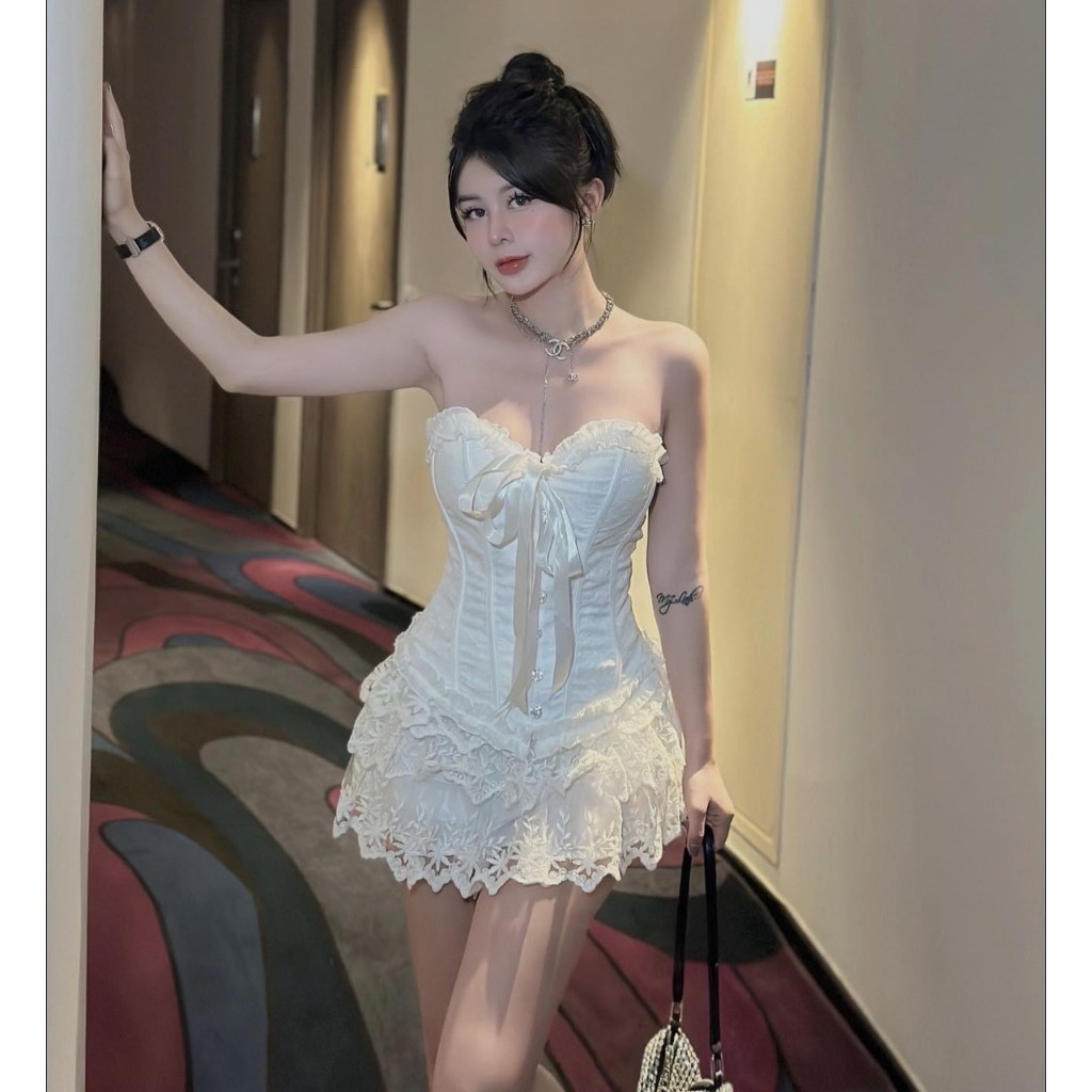 Set cup váy ren full trắng đen hàng Qc KÈM ẢNH THẬT