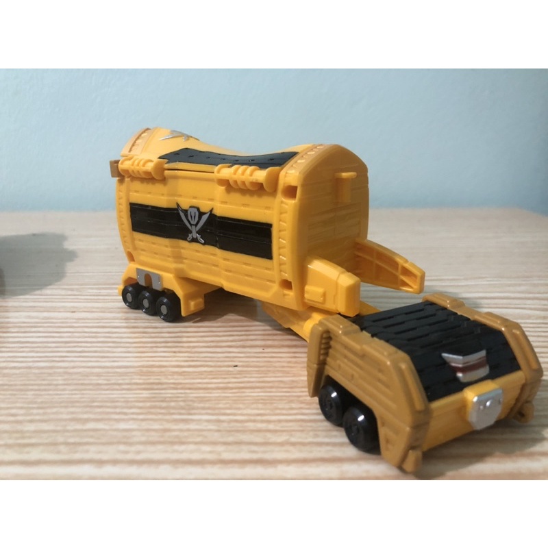 Giá rẻ Mô hình Dx Gokaioh- Siêu nhân Hải tặc- Gokaiger- Chính hãng Bandai sập sàn hộp bí ấn, tặng ô tô