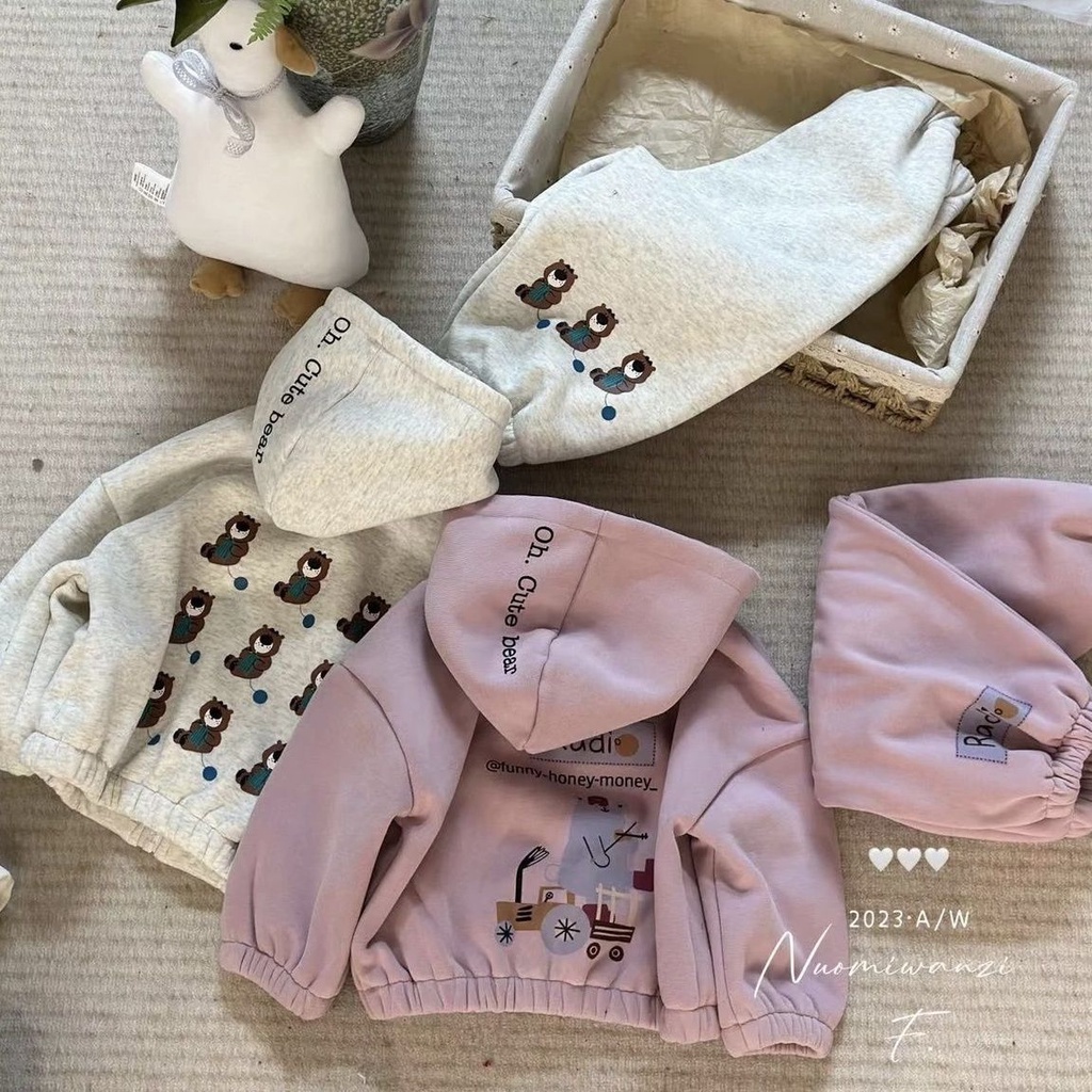 Bộ Đồ Thể Thao Dáng Rộng Có Mũ Trùm Thoải Mái Theo Phong Cách Thu Đông Hàn Quốc Dành Cho Nữ