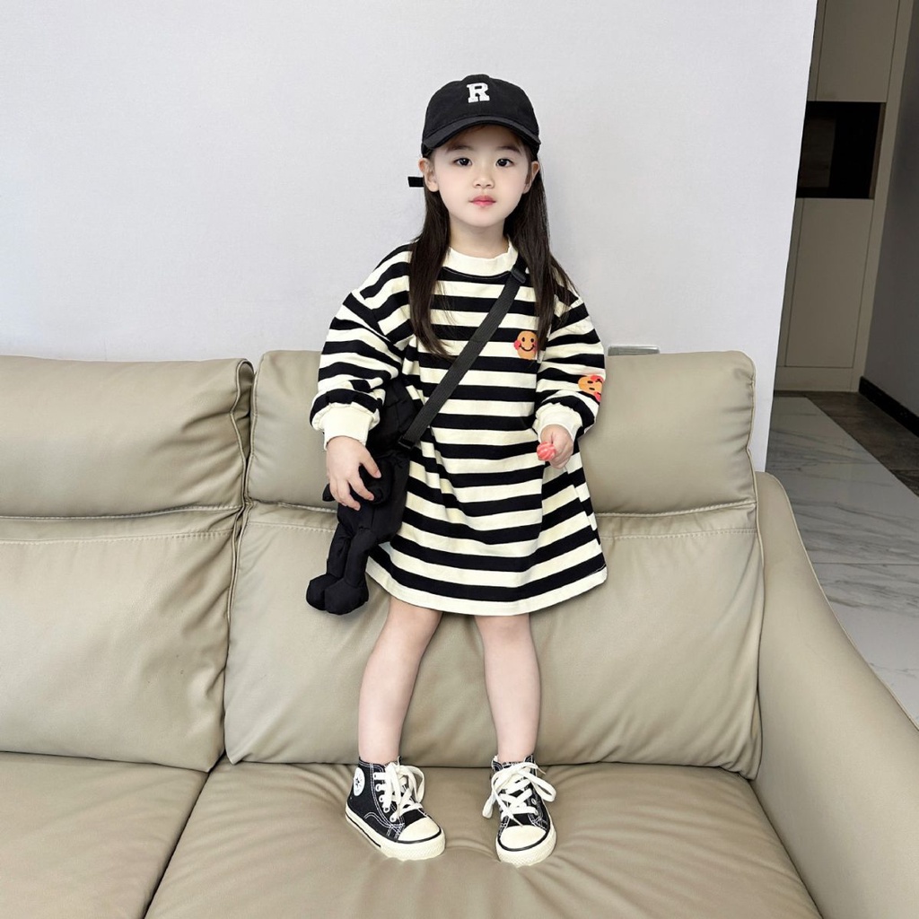 Đầm Dài Qua Gối Họa Tiết Kẻ Sọc Thời Trang Mùa Thu Hàn Quốc Cho Bé Gái