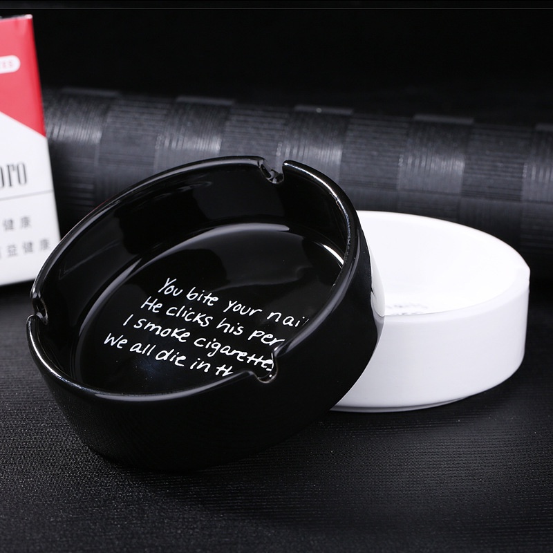 Gạt Tàn Thuốc Hình Tròn Bằng Sứ Màu Trắng Đen Kiểu Châu Âu Sáng Tạo