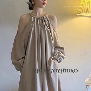 Đầm nữ tay dài hở vai dáng rộng phong cách hàn quốc
