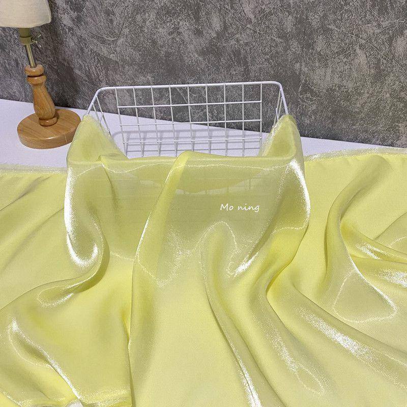 1 Tấm Vải Lụa Lấp Lánh 140 * 100cm May Trang Phục Cho Bé
