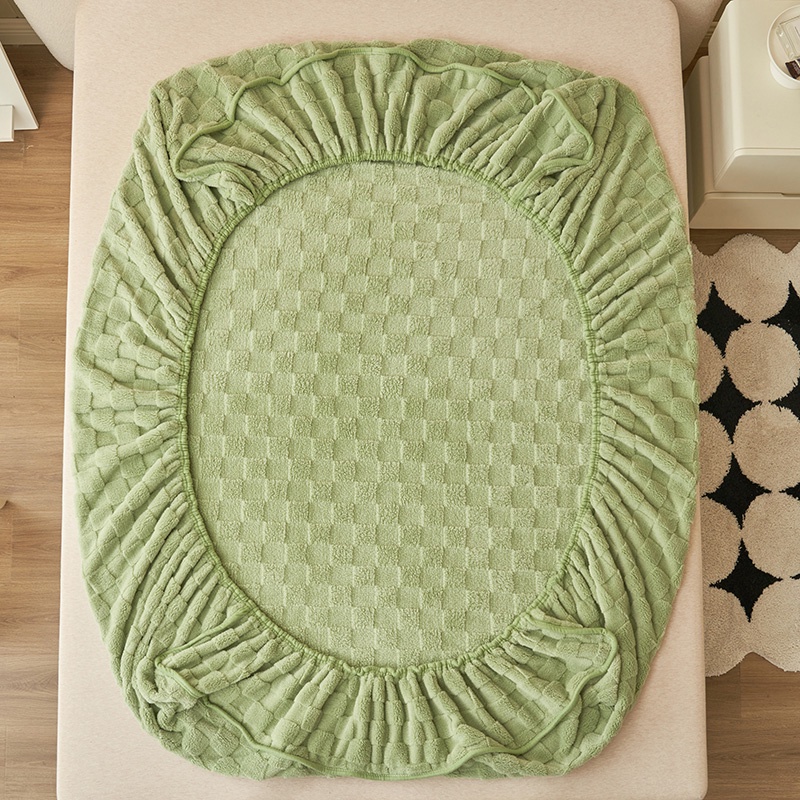 1 Bộ Ga Trải Giường flannel Màu Xanh Lá Cây Chống Trượt Ấm Áp Với Dây Thun Co Giãn Cho Giường Đơn / queen / king