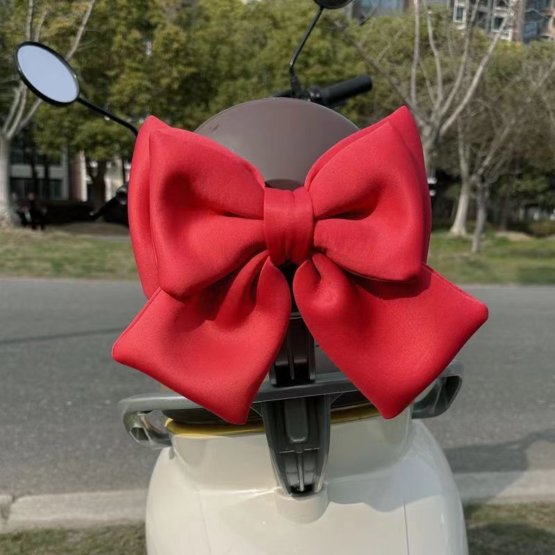 Miếng Dán Trang Trí Đuôi Xe Mô Tô emma sunny day luna