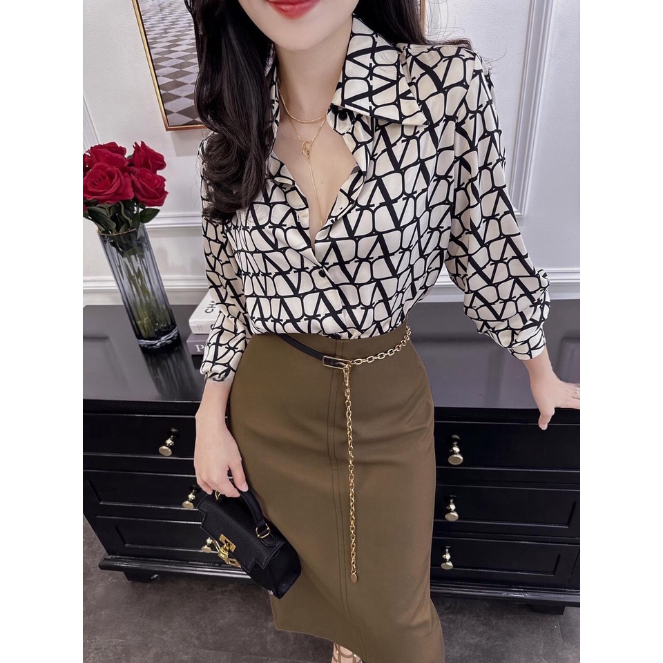 Chân Váy V.e.r.o Nâu Kèm Belt