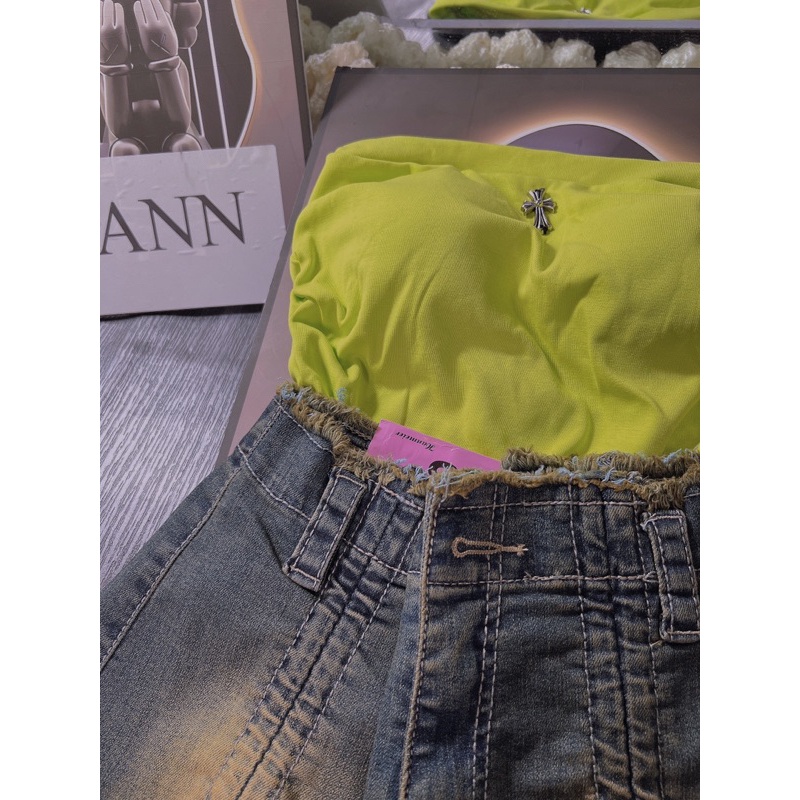 Set áo cúp chữ thập nhún sườn có mút và quần short jean co giãn xanh dơ rút dây 2 bên
