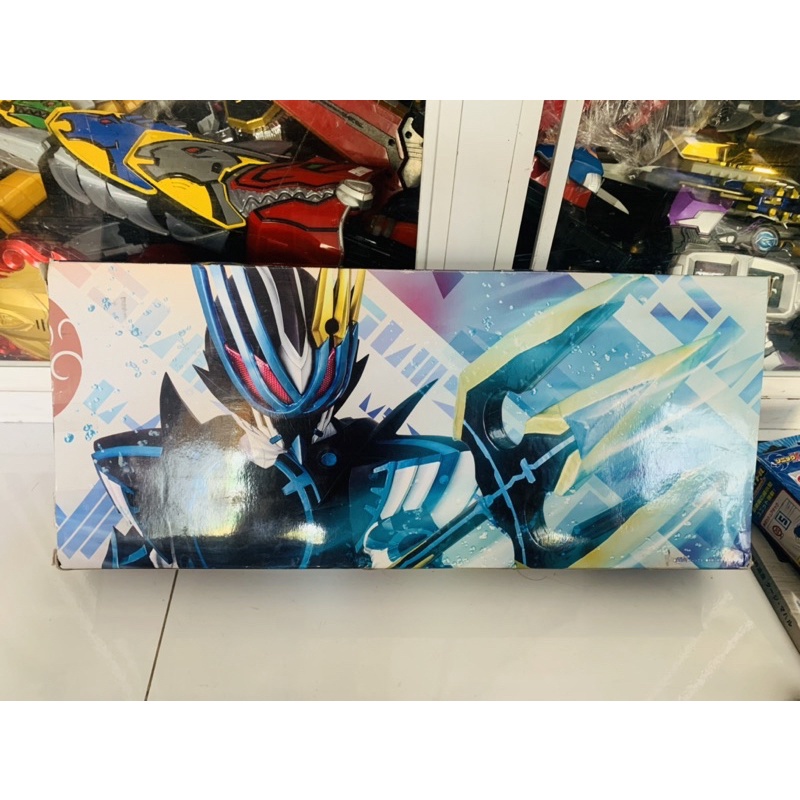 Đồ chơi siêu nhân Saber Jikokuken Kaiji Dx BandaiTặng ô tô
