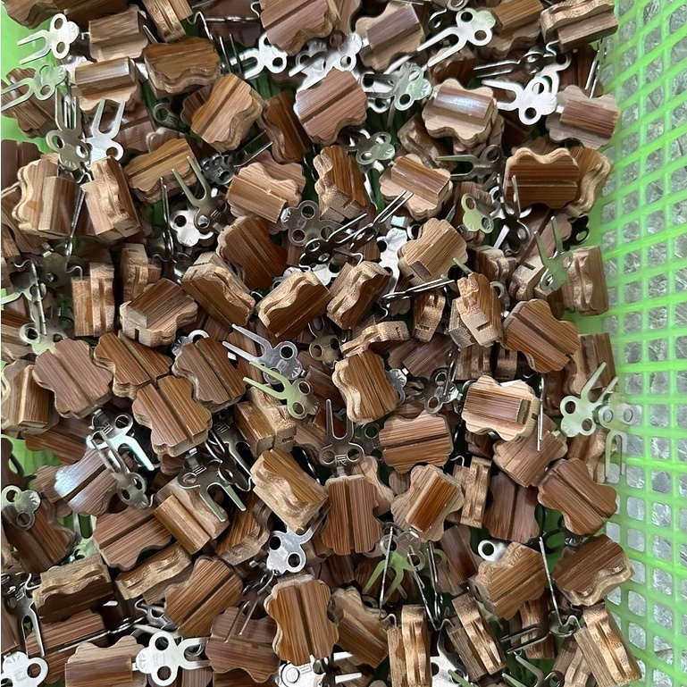 Cài xiên Trúc cài hoa quả cho lồng Khuyên Và Lồng Chào Mào