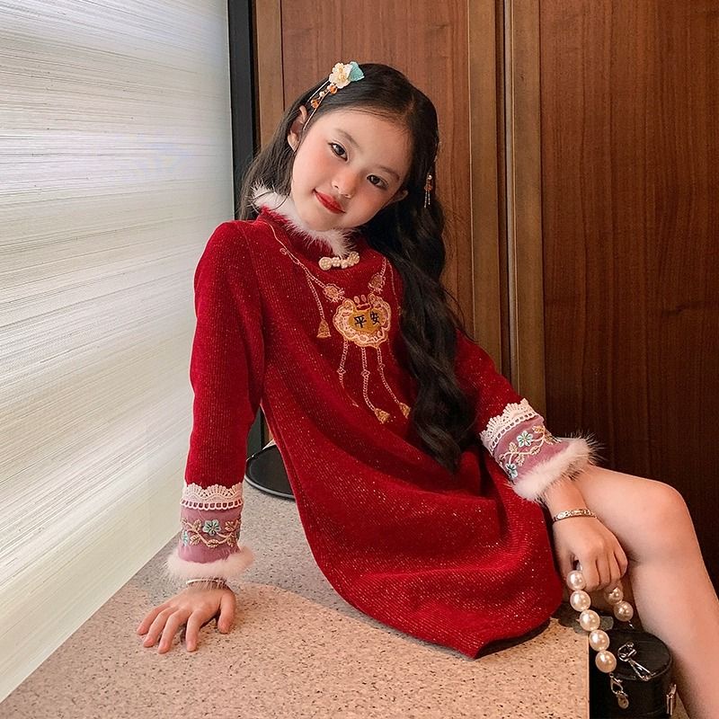 Đầm Sườn Xám Vải Lông Cừu Màu Đỏ Kiểu Trung Hoa Thời Trang Năm Mới Cho Bé Gái