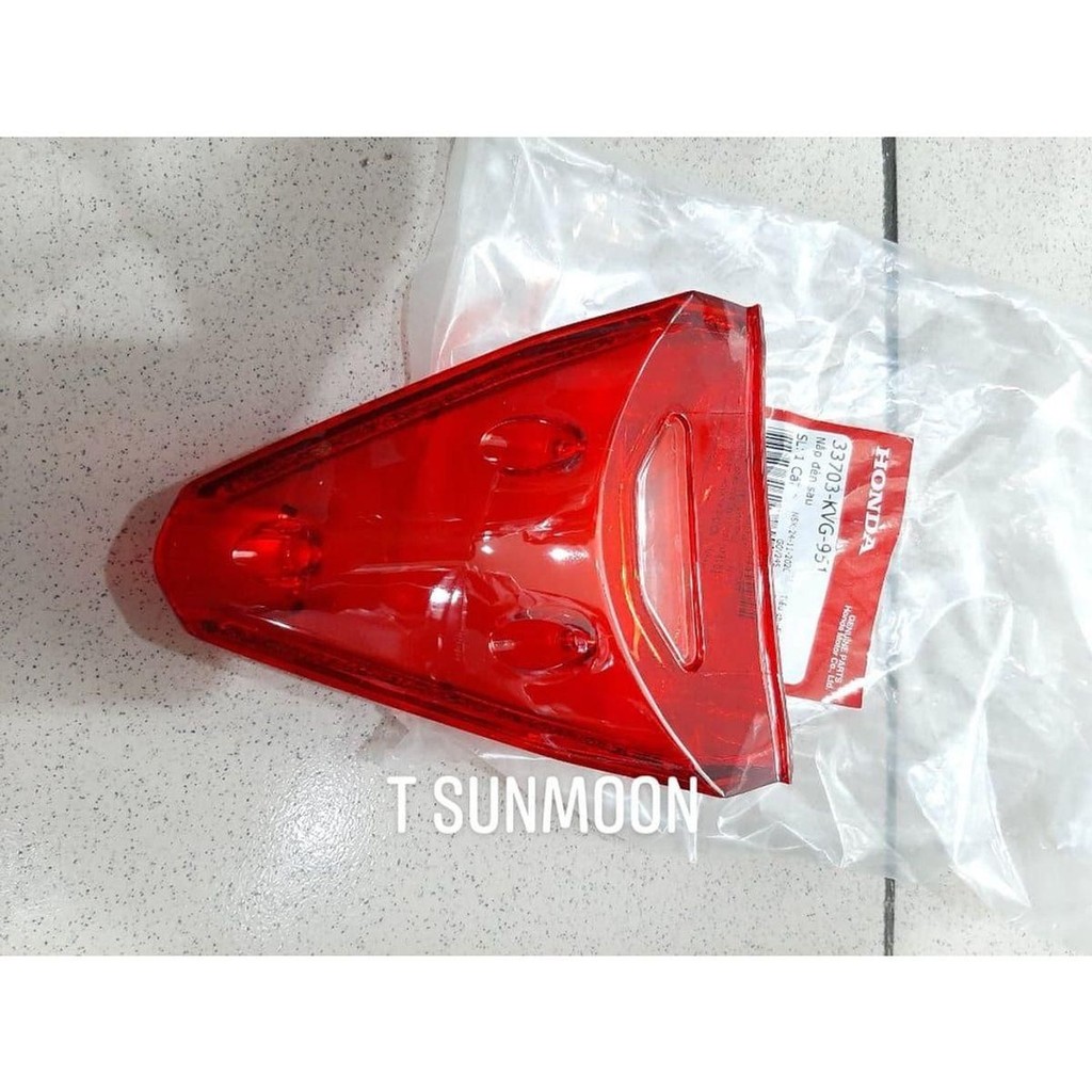 nắp hậu đỏ Nắp đèn sau nắp hậu ab 110 đầu nhỏ air blade 110 2008 - 2009- 2010 honda