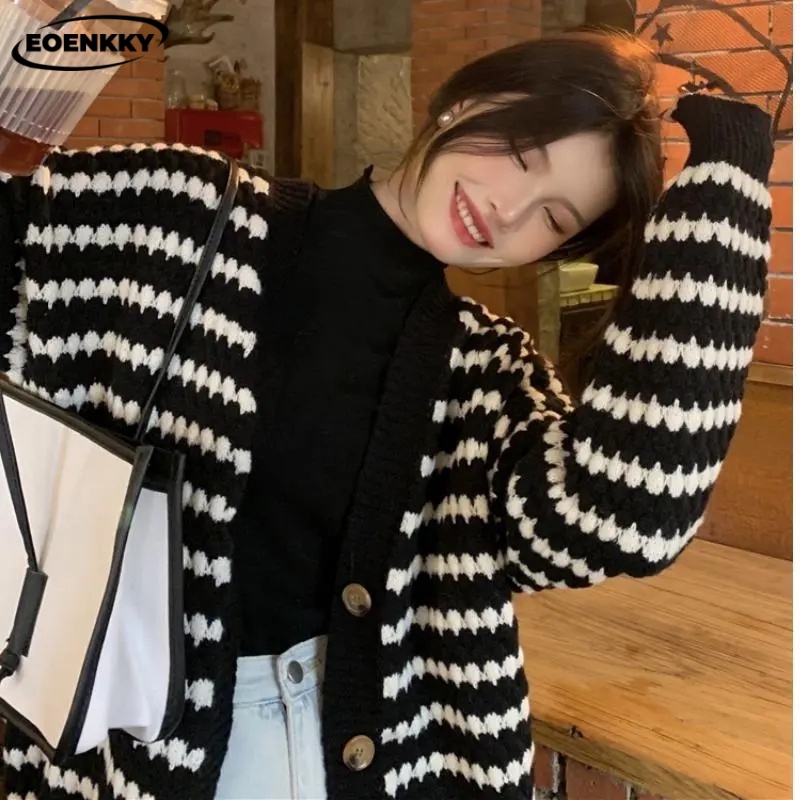 EOENKKY Áo Len áo khoác cardigan áo cardigan Thời trang hàn quốc A21K0I0 36Z230905