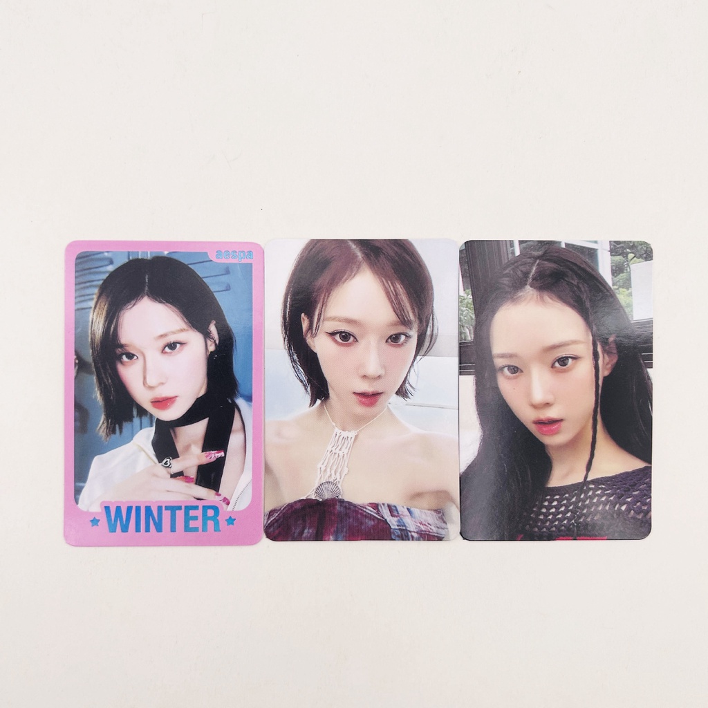 Hộp Phấn Nhỏ Hình Ca Sĩ aespa Thẻ