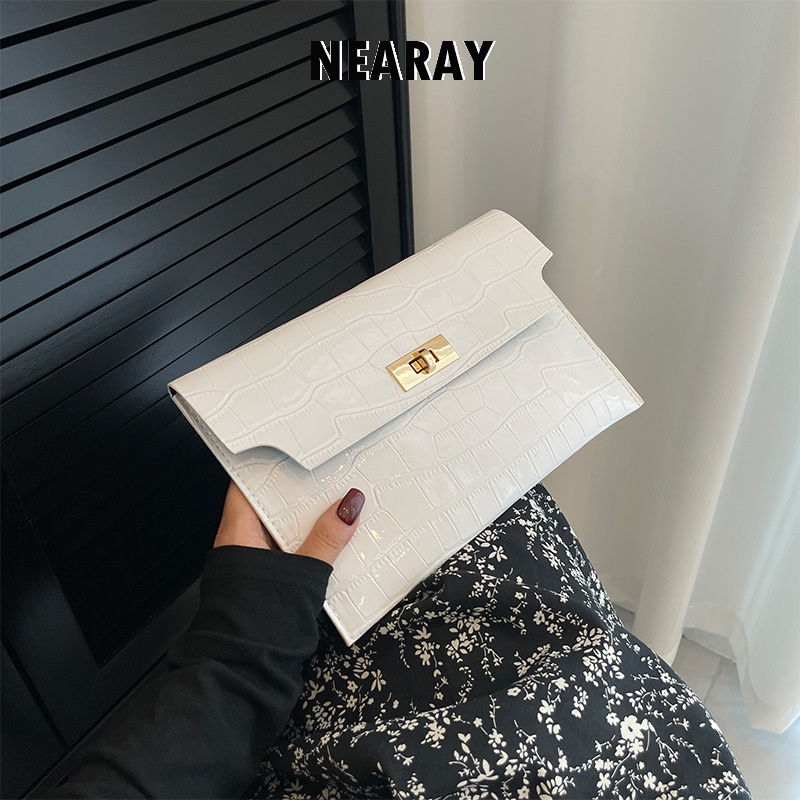 NEARAY túi xách mini nữ túi xách nữ đeo chéo 2023 NEW ULZZANG THỂ THAO phù hợp du lịch  thích hợp sử dụng hàng ngày GSN2393CBM39Z230926