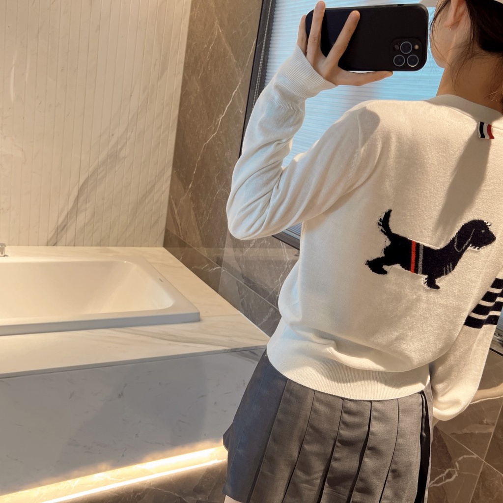 Tom Brown spring and autumn fashion embroidered dog V-neck long-sleeved cardigan jacket