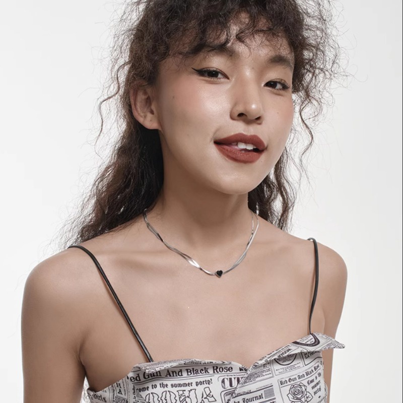 We flower Vòng cổ Hai Lớp Bằng Thép Không Gỉ Mặt Hình Trái Tim Màu Đen Thời Trang Cho Nam Và Nữ