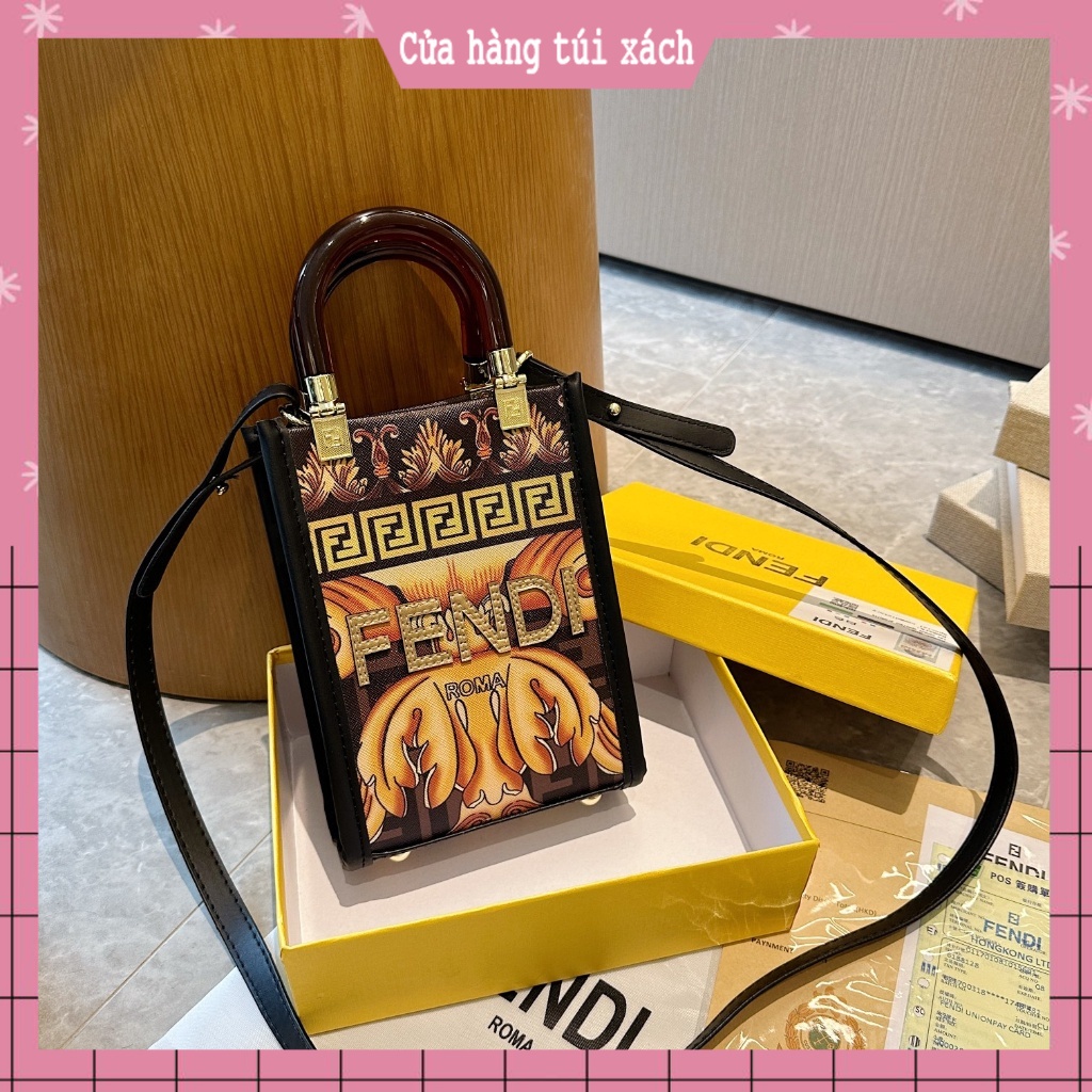 Túi đeo Chéo Fendi Da PU Tote Túi đeo Vai Quảng Trường Nhỏ Di động Presbyopic Làm Quà Biếu, Quà Tặng, Sinh Nhật